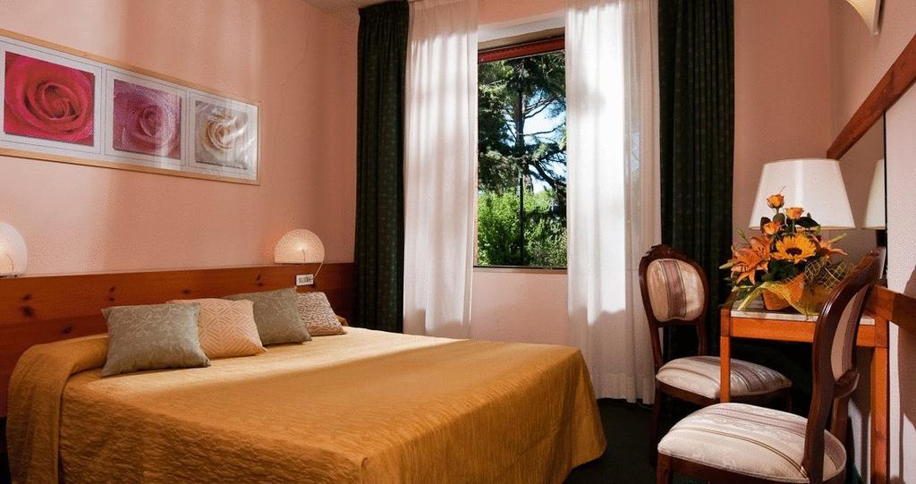 Park Hotel California Madonna dellʼAcqua Kültér fotó